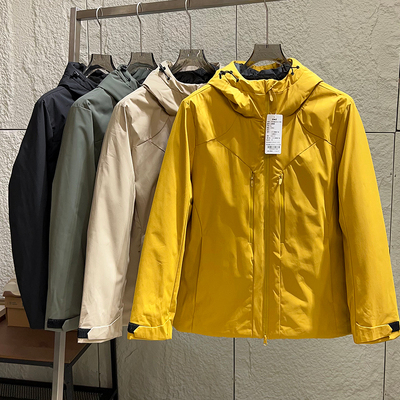 男士防风防泼水保暖连帽冲锋衣