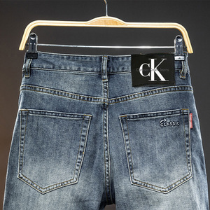 CK2024男士轻奢高级牛仔裤春秋新款蓝色窄版直筒欧洲复古修身裤潮