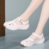 44大码 休闲软皮软底中年妈妈鞋 包头罗马凉鞋 厚底2026款 女夏季