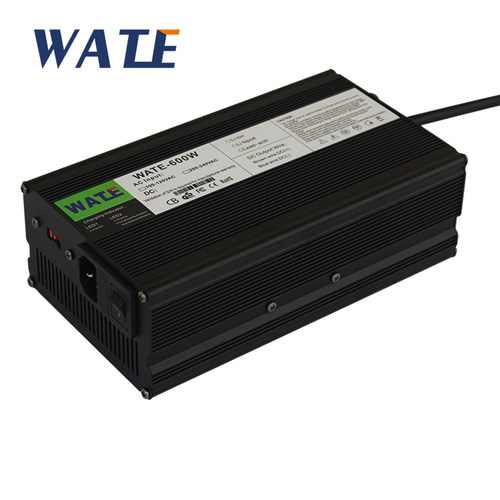 60V7A8A充电器铅酸瓦特力铝壳