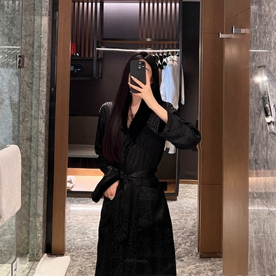 性感豹纹珊瑚绒睡袍睡衣女款2025新款冬季高级感情侣男士加厚浴袍