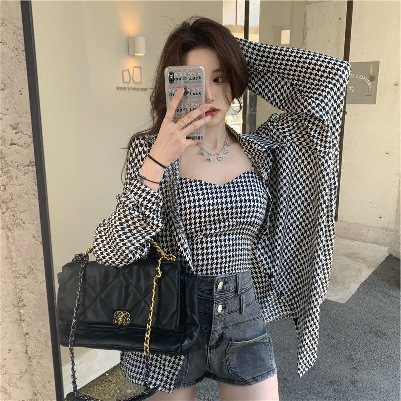 网红炸街两件套装夏季2025年新款时尚防晒千鸟格衬衫吊带背心女装