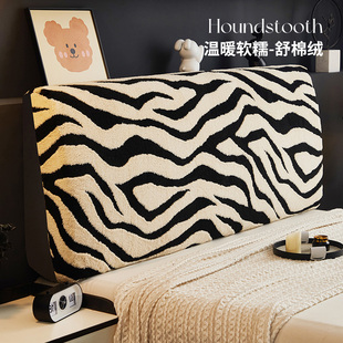 欧式高级感床头套罩毛绒2025新款全包木床软包遮丑防尘通用床头罩