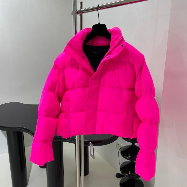 巴黎风新款轻薄科技尼龙棉短款