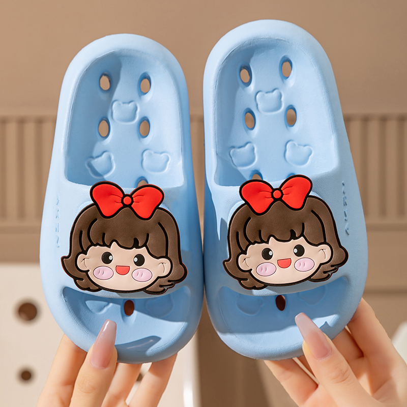 踩屎感防滑儿童拖鞋洗澡漏水镂空