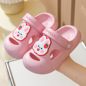 可爱草莓兔儿童洞洞鞋女童夏季室内家用软底防滑宝宝包头防撞凉拖