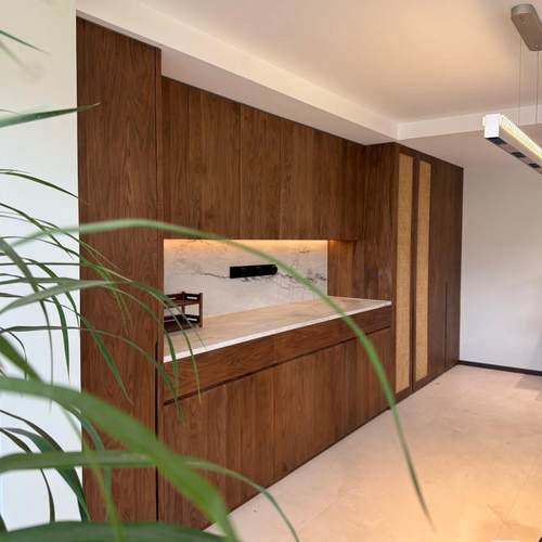 北美原木黑胡桃木衣柜现代简约整体衣帽间全屋实木家具定制展示柜