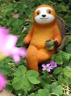 跨境新品摇椅树懒摆件创意树脂庭院花园户外树懒装饰品厂家