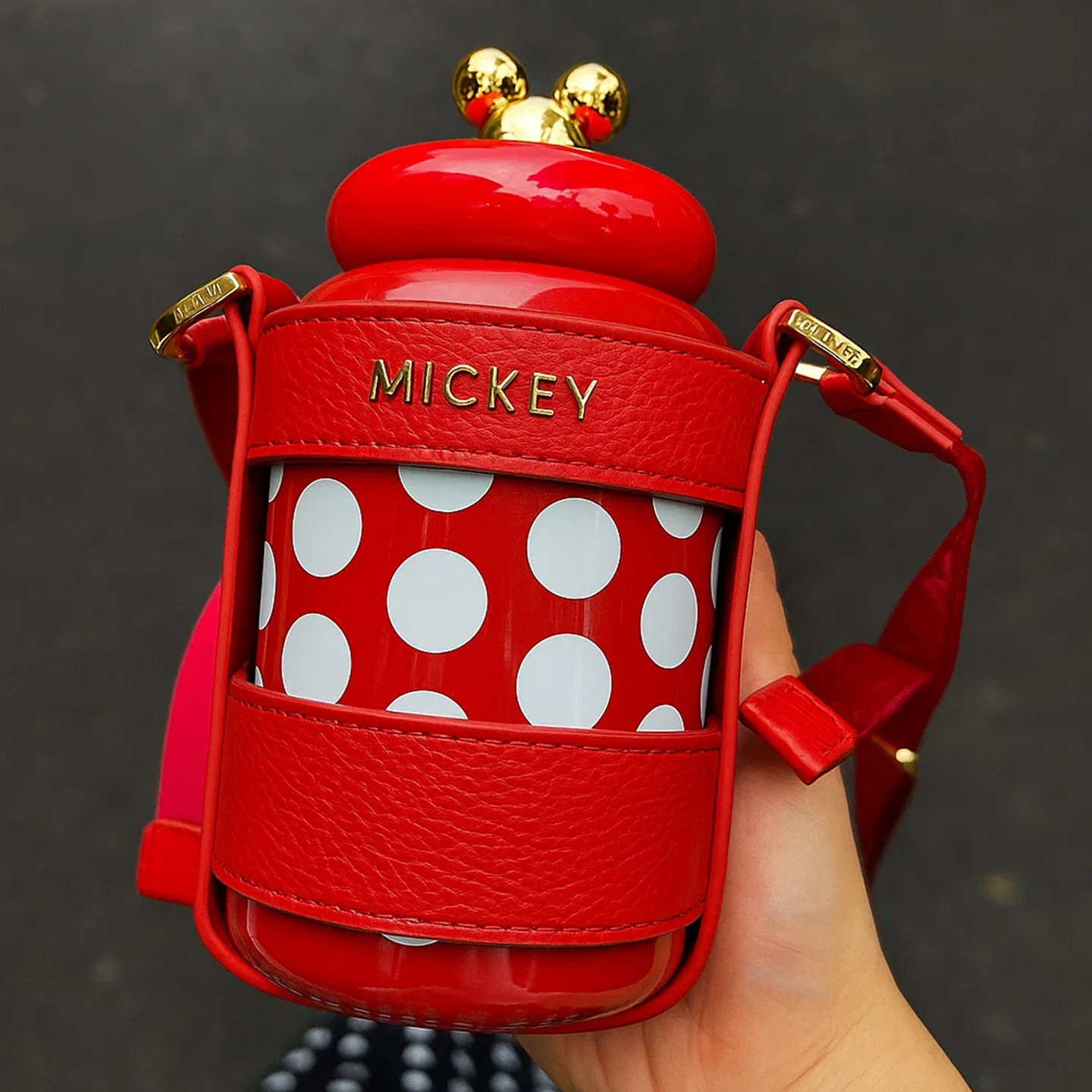 冬天圣诞节本命年女生礼物