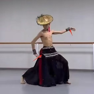 新款 男花腰傣族舞蹈演出服古典舞蹈服大裙摆练习群练功艺考表演服