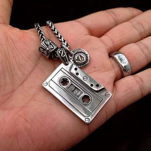 英国topwhit小众高街磁带项链男潮复古吊坠男个性嘻哈长款挂饰