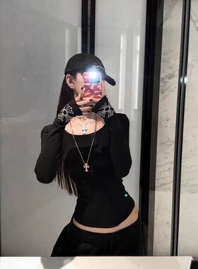 黑有染 miekevv 黑色印花T恤女冬季修身圆领长袖加绒内搭打底上衣