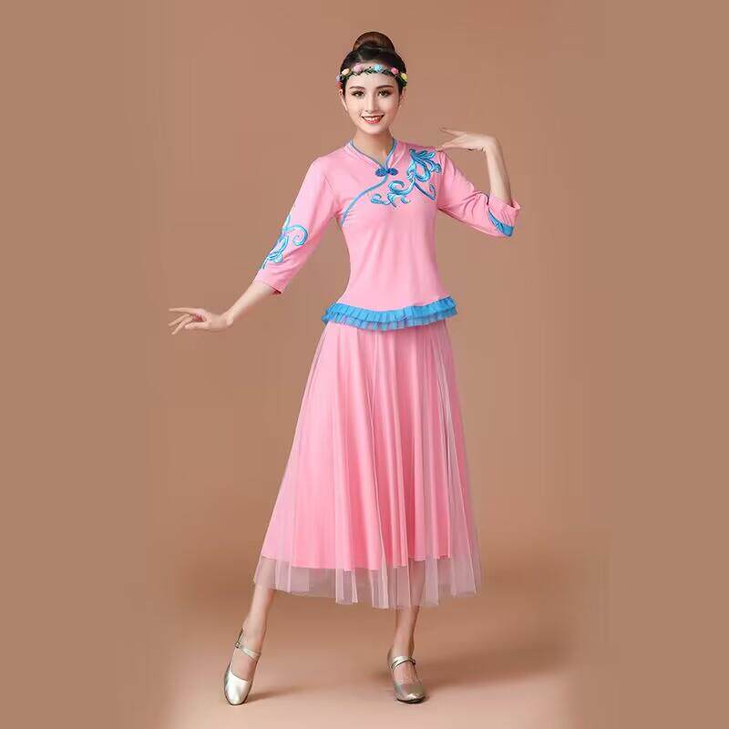 特价广场舞服装女2025新款春季中老年民族风舞蹈演出服装现代秧歌
