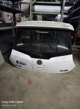 名爵3SW尾箱盖后备箱门白色总成二手原装拆车正常使用成色漂亮