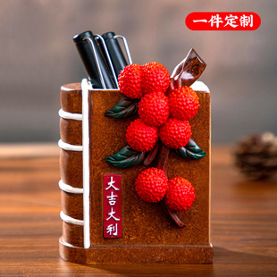可爱儿童大吉大利笔筒创意礼物桌面装饰摆件笔桶收纳盒工艺品批发