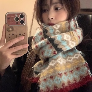 初中女生高颜值围巾费尔岛风可爱2025新款冬撞色保暖针织毛线围脖