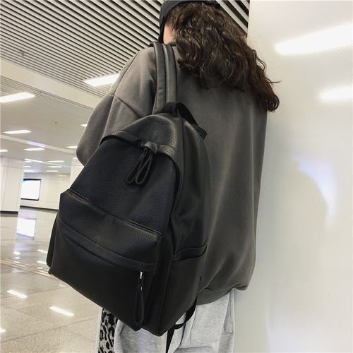 香港ITBLIND代购防水书包女百搭软皮背包男女情侣双肩包旅行包