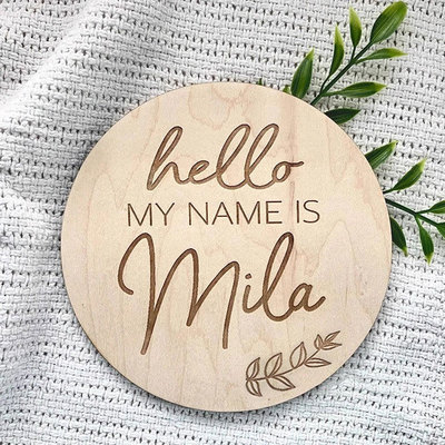定制名字婴儿出生里程碑木片宝宝拍照道具Baby Name Reveal Sign