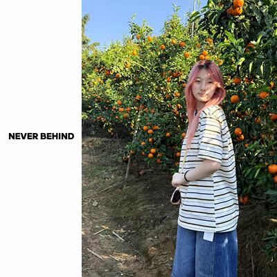 圆领笑脸贴标减龄宽松短袖T