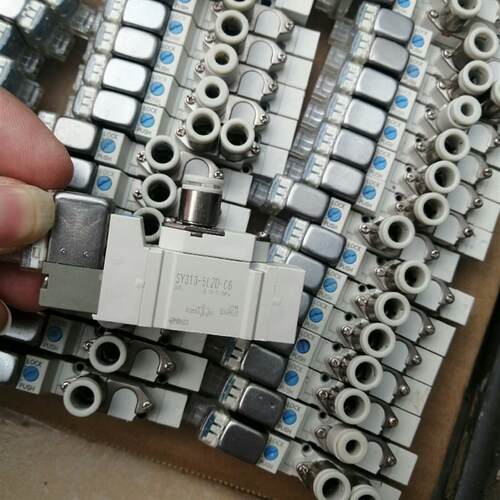 SY313-5LZD-C4 C6 M5SMC电磁阀新款激光标(请询价)