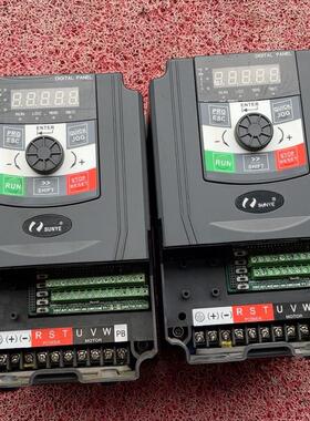 日业变频器cm528 4kw/5.5kw 380v 成色如图(请询价)