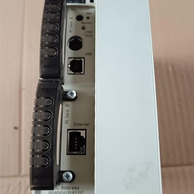 施耐德plc模块TSXP57454M 搞实验用的,几乎没用过(请询价)