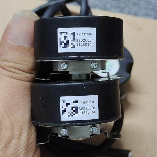 M16S17Bit编码器,内径直9mm锥度孔,成色实物拍摄,(请询价)