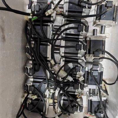 TS4614N3394E200 多摩川伺服电机750W 46(请询价)