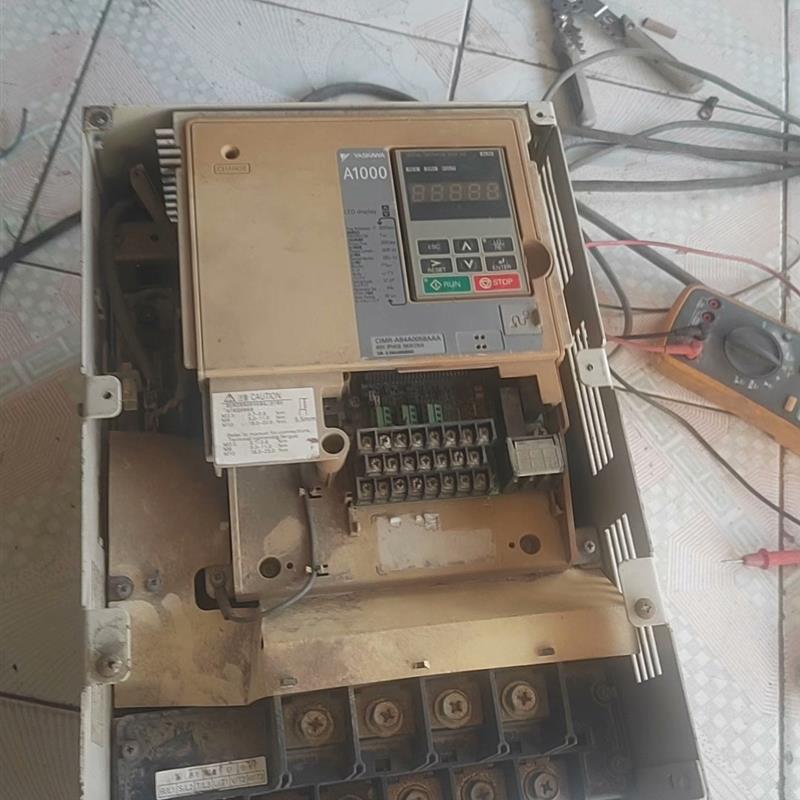 安川A1000 22/30KW变频器 CIMR-AB4A00(请询价)