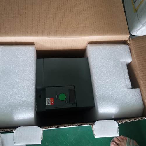 施耐德变频器ATV310HD22N4AF-GS拆机现货带(请询价)