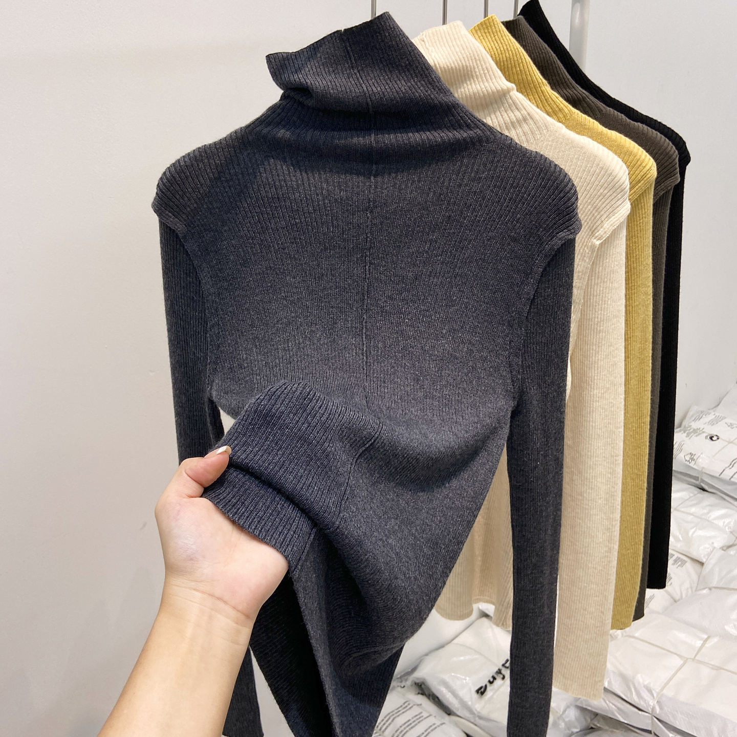 2025秋冬新款高领套头针织打底衫女时尚洋气明线拼接内搭修身上衣