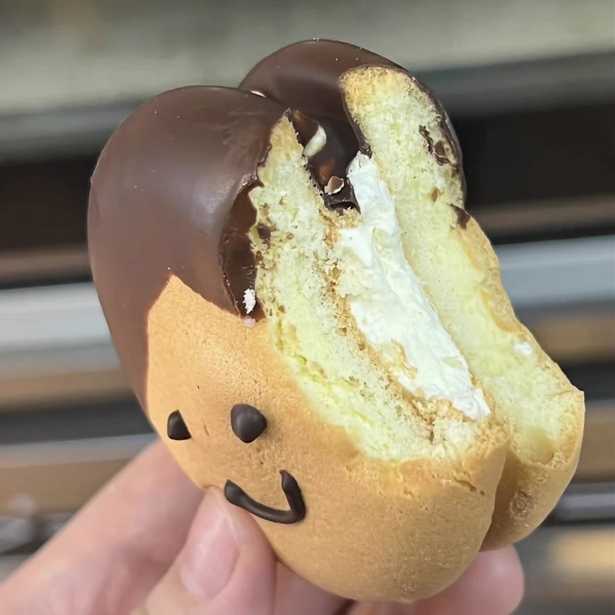 笑脸娃娃夹心奶油童年甜品8090儿时怀旧面包手工现做休闲下午茶