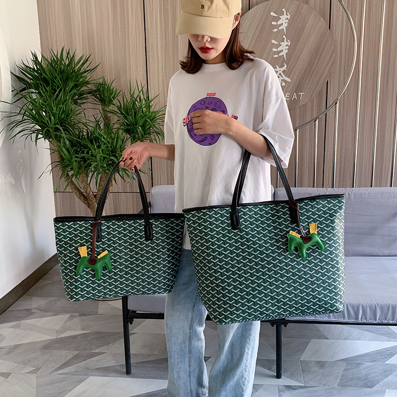 网红收纳轻便出差单肩待产旅行包