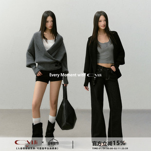 CyNi【春意织语】羊毛混纺翻领交叠门襟牛角扣针织开衫百搭外套