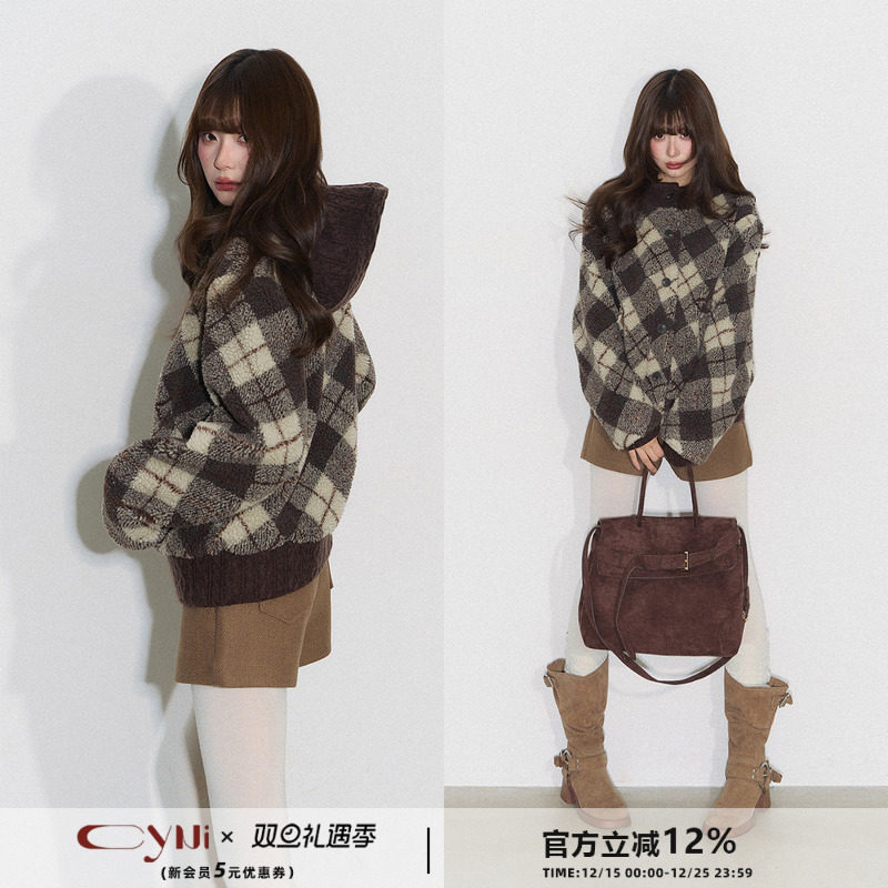 CyNi【格间絮语】复古休闲百搭圆领毛衣针织拼接格纹毛呢外套女