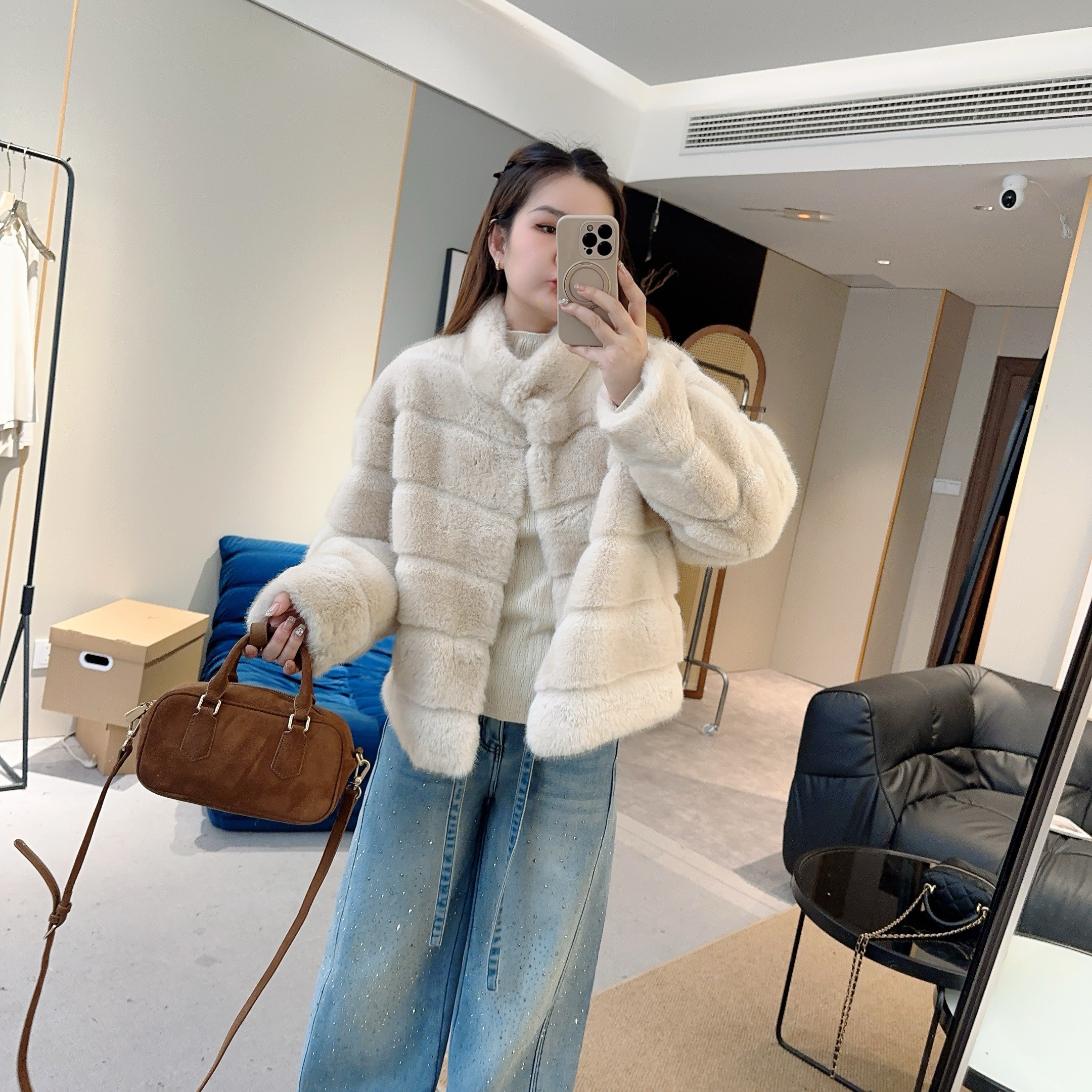 【欧加粒粒】冬立领轻奢环保仿水貂帕斯条毛毛外套显瘦 D26011311,女装/女士精品,短外套,淘宝优惠券,粉丝福利购,淘宝优惠卷