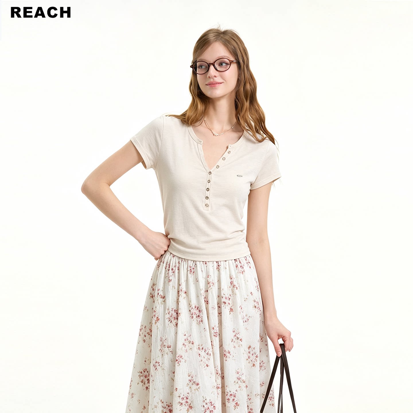 REACH高级感小众设计短袖t恤女夏季新款针织修身显瘦透气百搭上衣图片