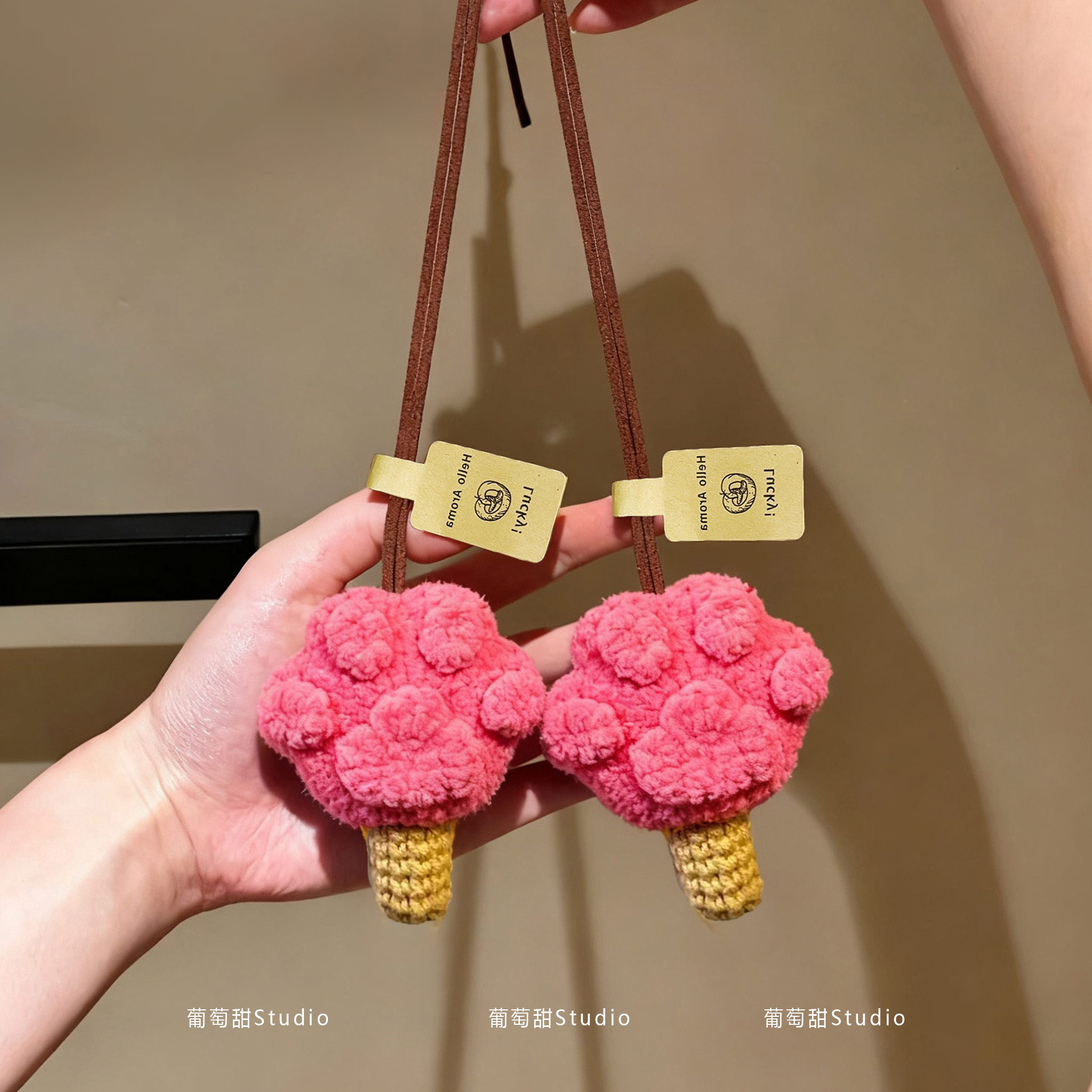 创意可爱卡通包挂件系带设计