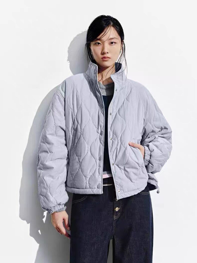 SH&UR2025冬季新款女装休闲立领绗缝按扣抽绳棉服UYY150072#
