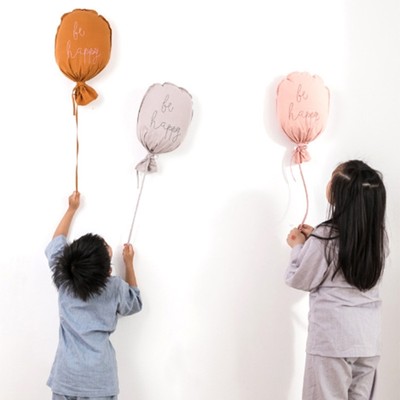 Ins风新款卡通创意气球造型小抱枕立体儿童房布置公主房墙面装饰