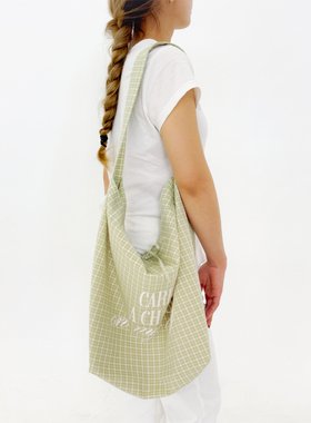 CAC 清新格纹柔软棉质流浪包