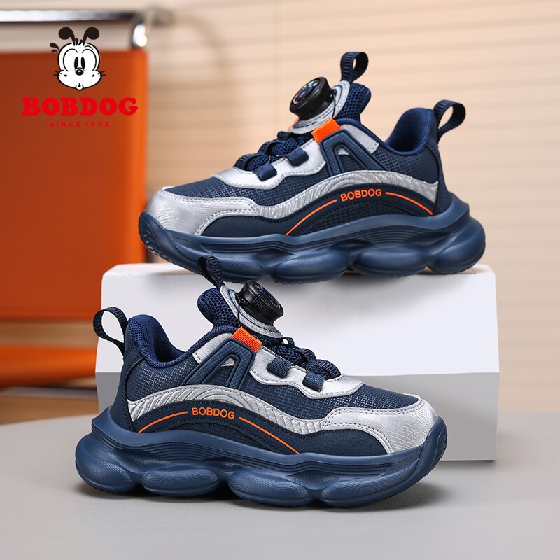 巴布豆童鞋男童运动鞋2026春秋皮面防水中大童软底跑步鞋休闲鞋