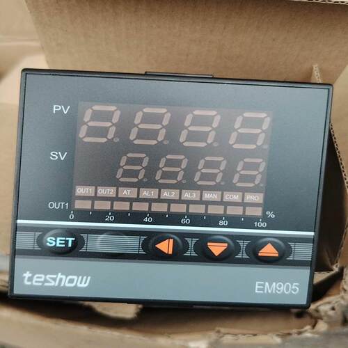 议价台松温控器EM905-520，型号FKA4-8可维修