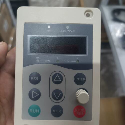 议价变频器通用面板MDKE8 120/个，MDKE9 70可维修