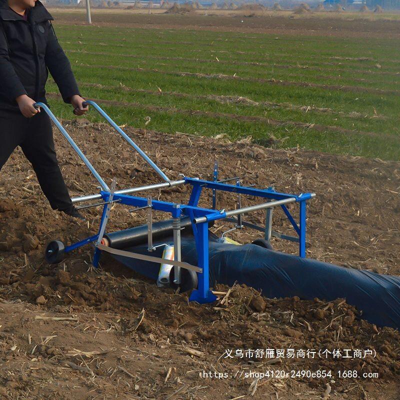 覆膜机地膜铺地膜覆盖机器手拉式多功能盖膜机农用工具盖薄膜神器图片