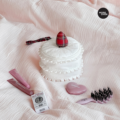 Moreover慕斯奶芙随行化妆包高颜值防水女便携旅行收纳包生日礼物