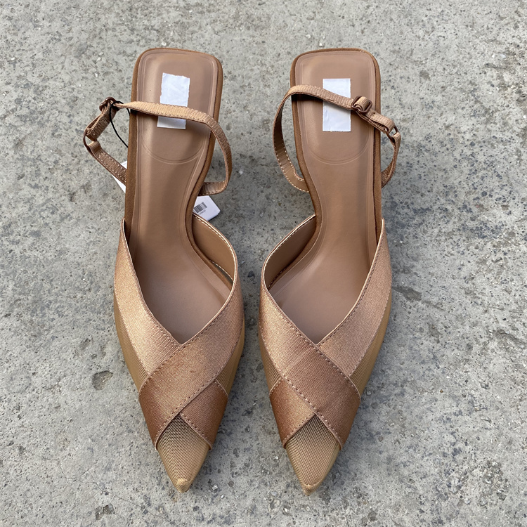 细跟尖头网纱高跟女凉鞋