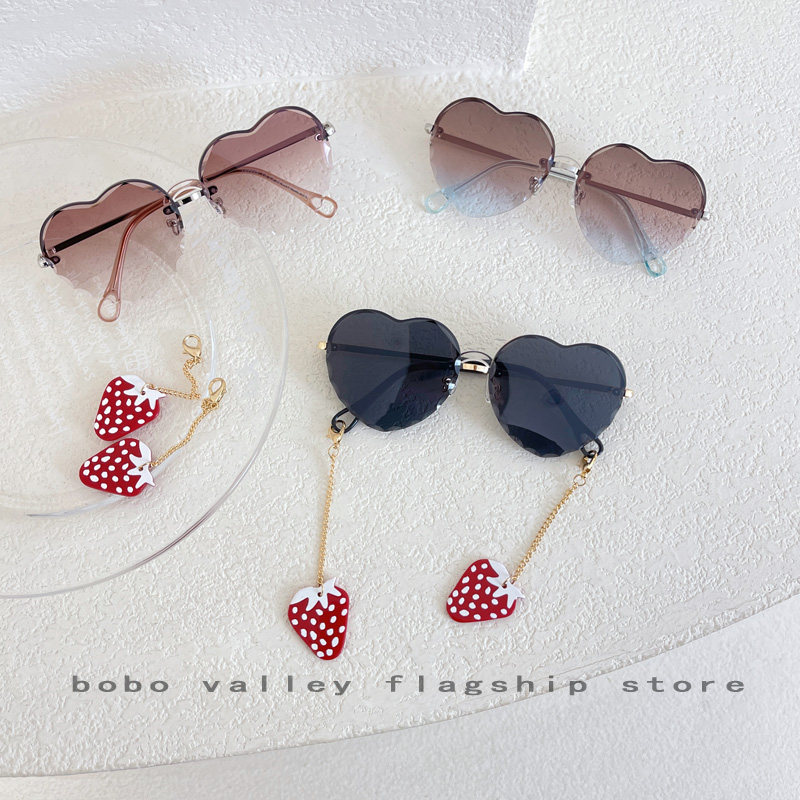 波波谷爱心太阳镜亲子款式