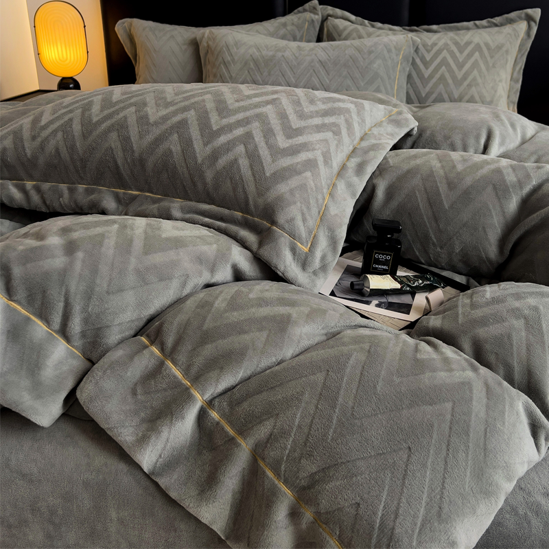 高级感加厚保暖雕花牛奶绒四件套家用卧室床上用品秋冬被套床单,床上用品,床品套件/四件套/多件套,淘宝优惠券,粉丝福利购,淘宝优惠卷