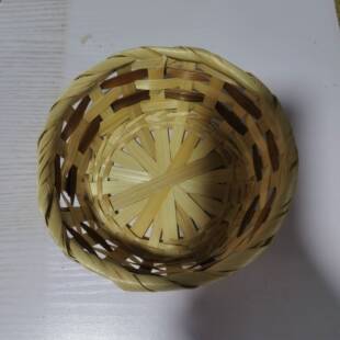 竹编面包篮圣诞礼品收纳筐鸡蛋篮复活节篮圆形混色鸡蛋篮超市展示